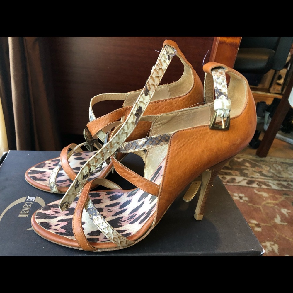Roberto Cavali heels